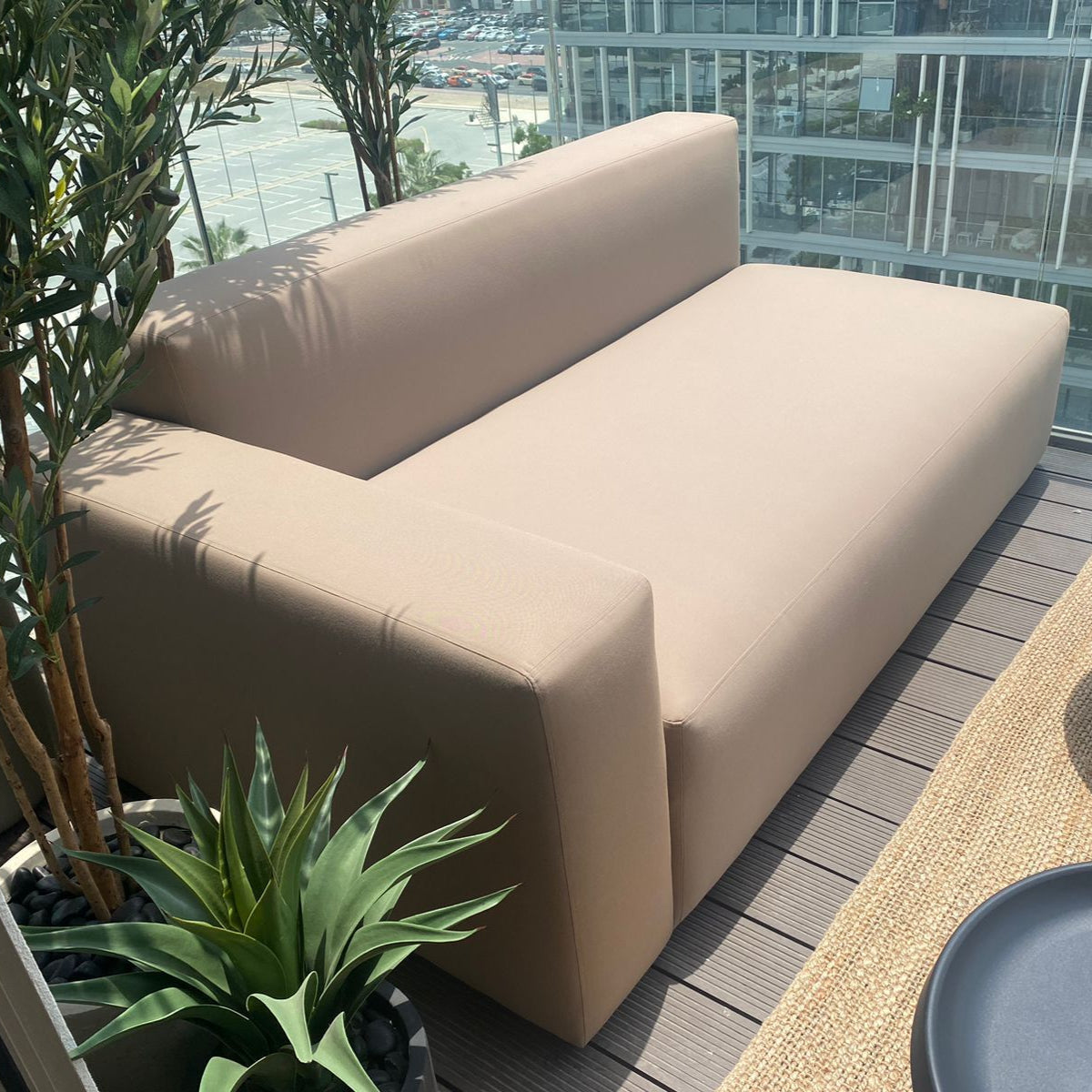 DECO OUTDOOR SOFA