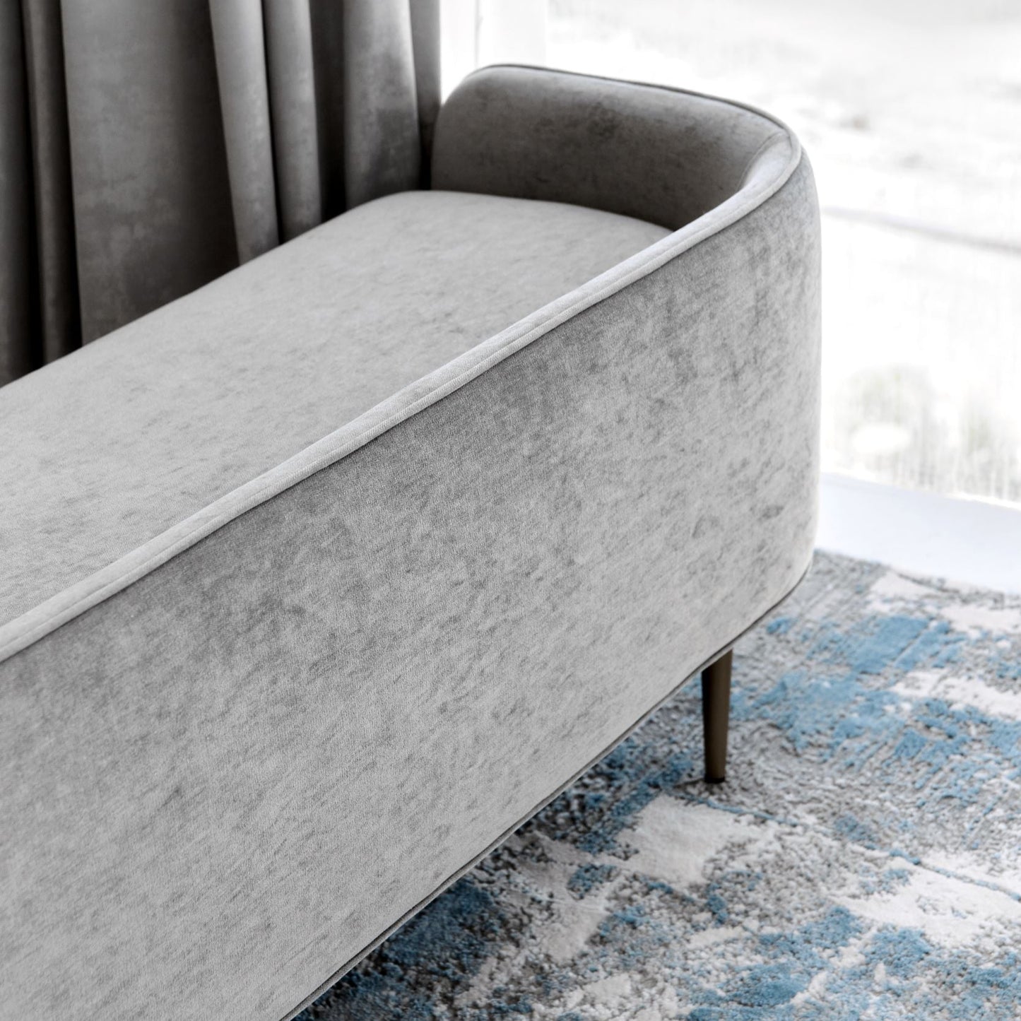 QUARRA BENCH WITH METAL LEGS