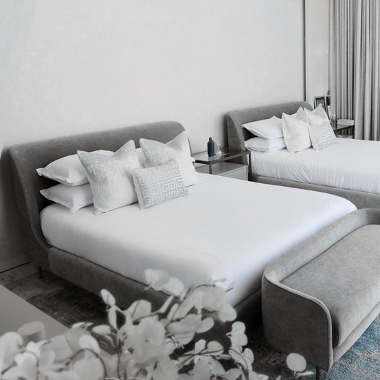 QUARRA FREESTANDING BED WITH METAL LEGS