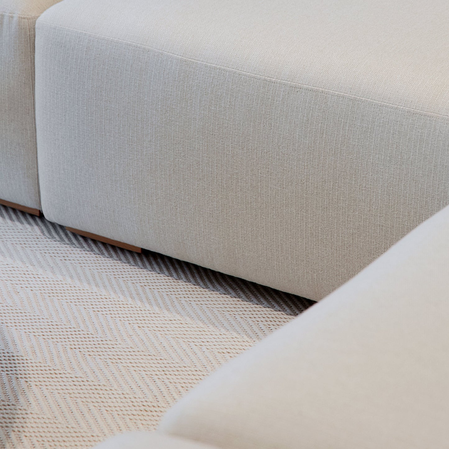 OASIS MIST SECTIONAL SOFA