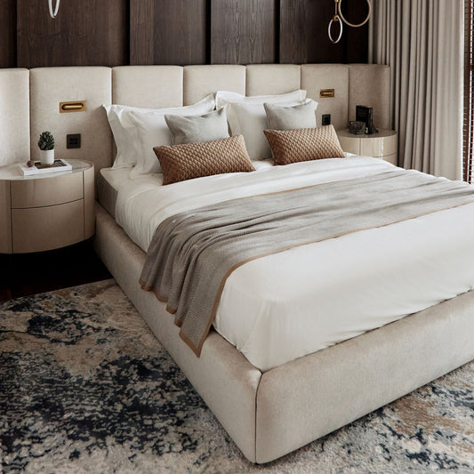 ORRIS BED WITH BUILT-IN LIGHTS AND SOCKETS