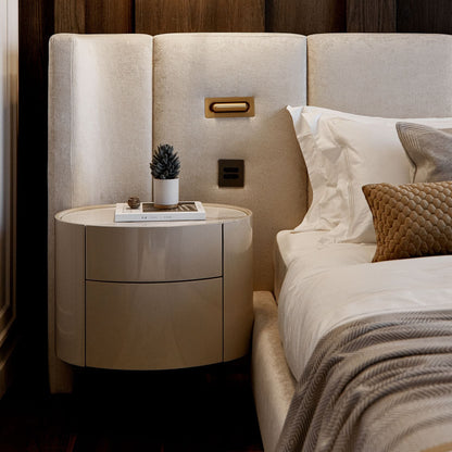 ORRIS BED WITH BUILT-IN LIGHTS AND SOCKETS