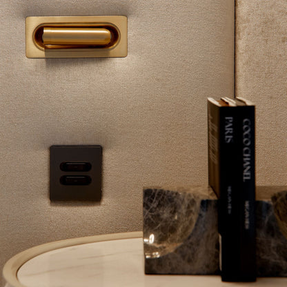 ORRIS BED WITH BUILT-IN LIGHTS AND SOCKETS