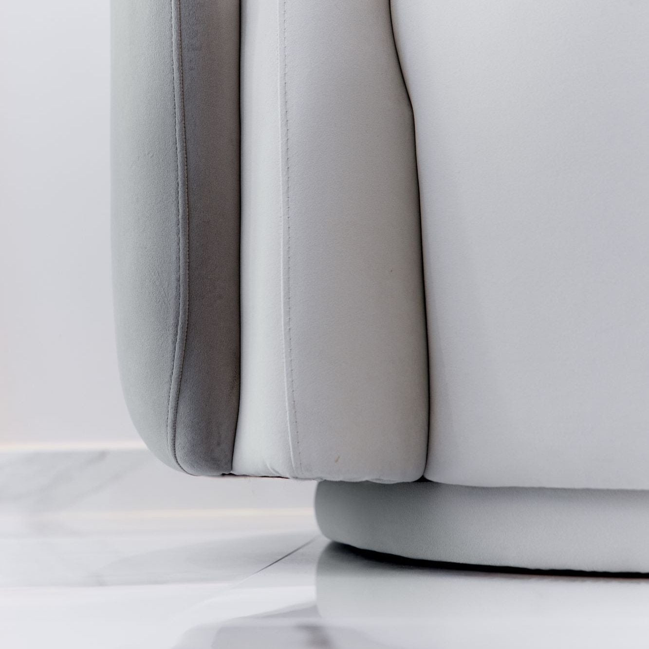 SILHOUETTE SOFA WITH DOUBLE BACK