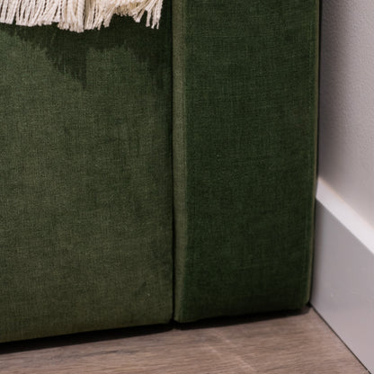 EVERGREEN FREESTANDING BED