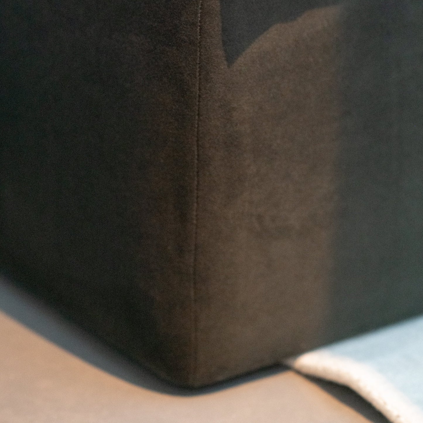 ECHELON BED WITH HYDRAULIC MECHANISM