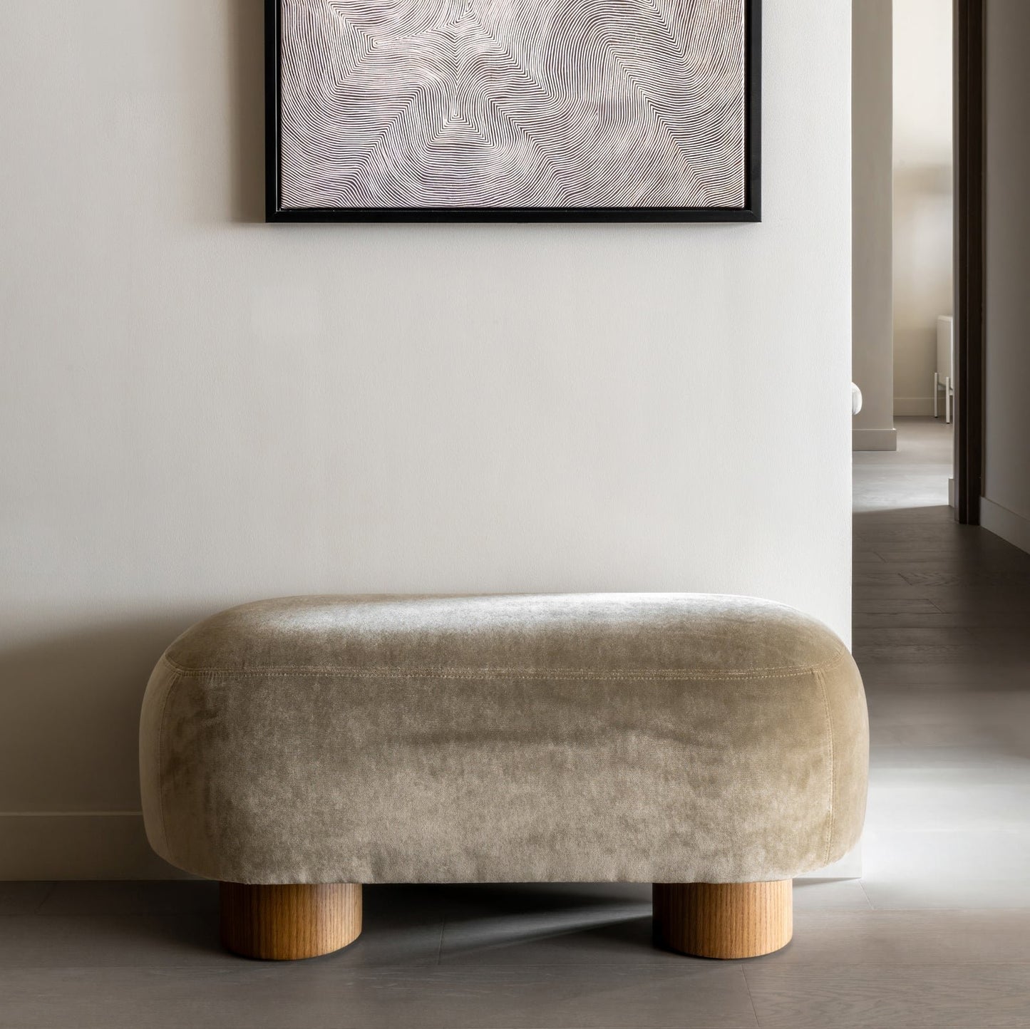 DRIFT SLAB BENCH MEDIUM