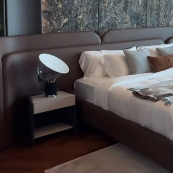 LINEO BED WITH WALL-MOUNTED HEADBOARD