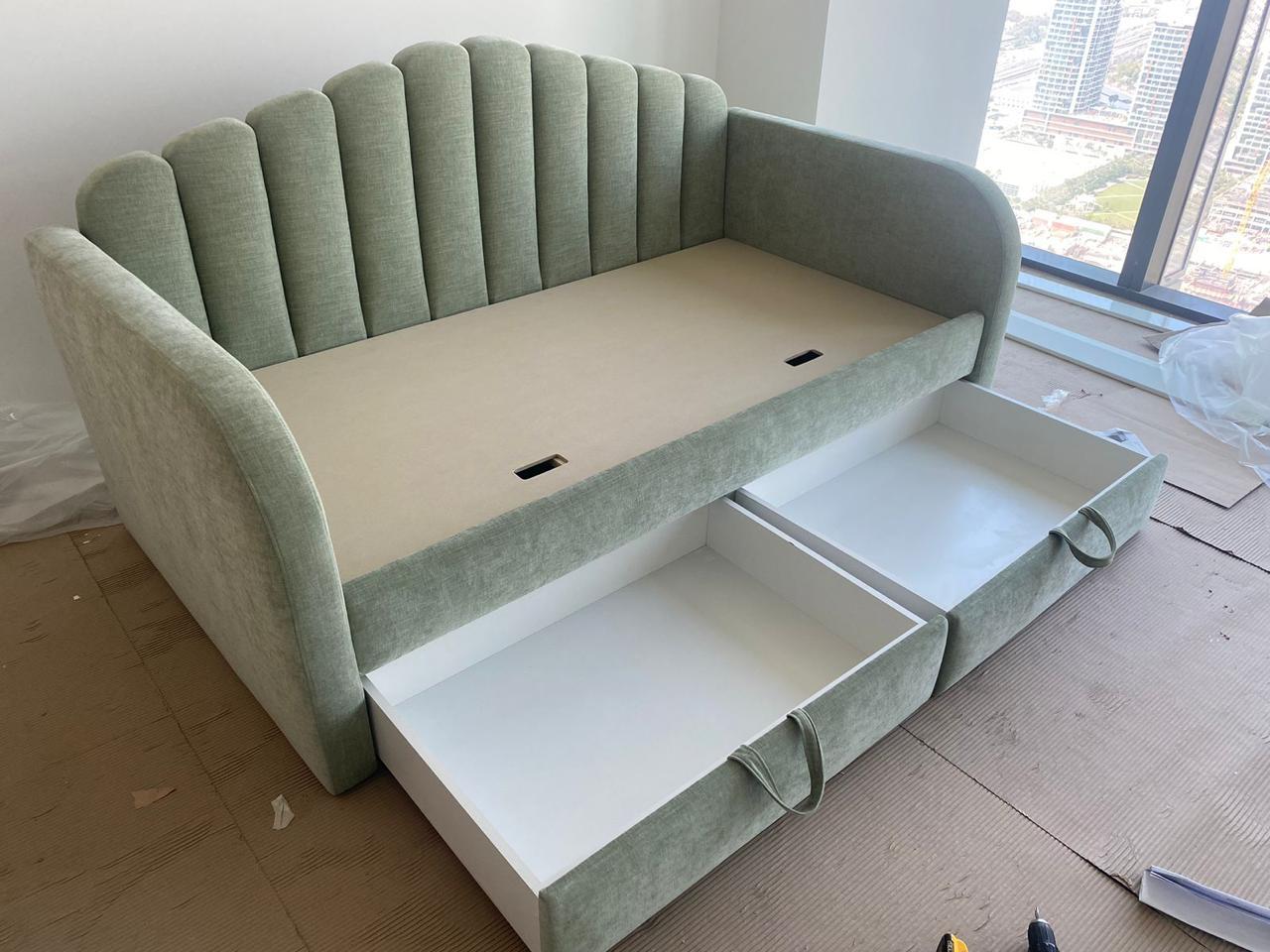 SHELL HAVEN SOFA BED WITH DRAWERS