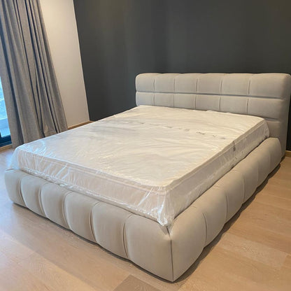 ZARIEN FREESTANDING BED